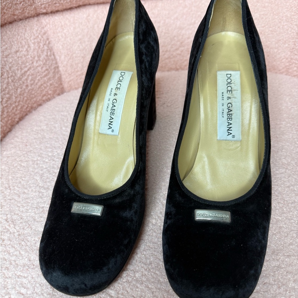 Dolce & Gabbana Black Velvet Heels